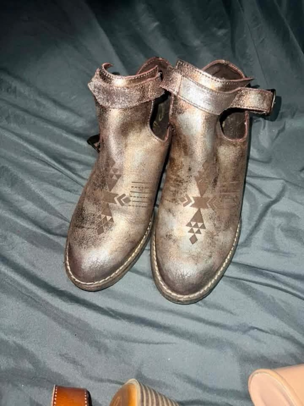 Sbicca Brown Distressed Leather Cutout Ankle Boots